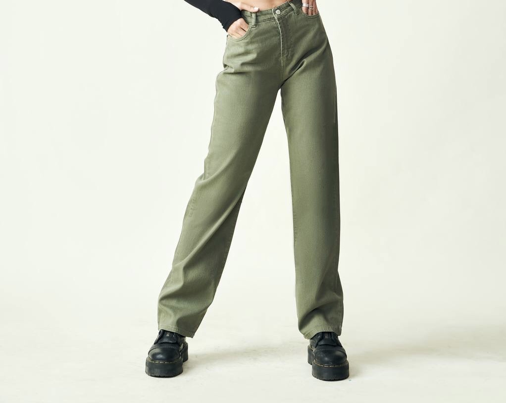 شلوارکتان زنانه مدل نیم بگ سبز